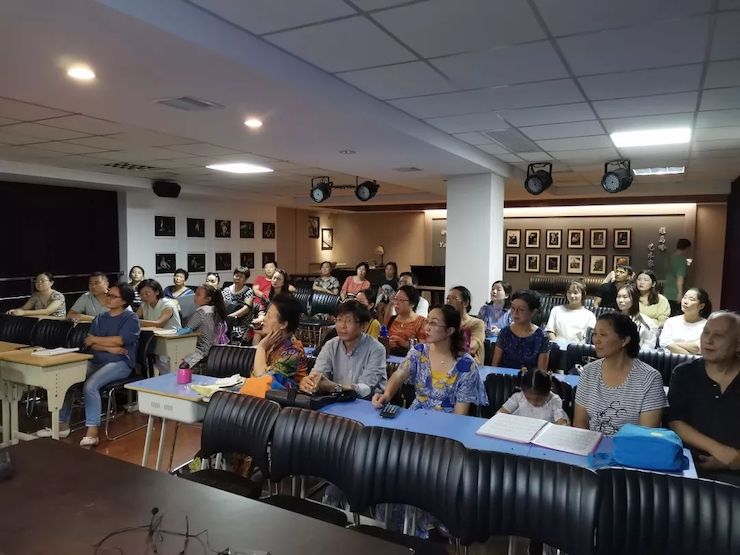 精彩回顾 | 狗万e联远程艺术教育联盟俄罗斯美女钢琴家古娃老师远程公开课