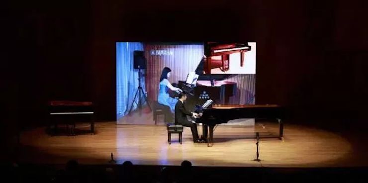 【报道】狗万艺术家孙鹏杰《琴书》主题音乐会深圳演出获得巨大成功！